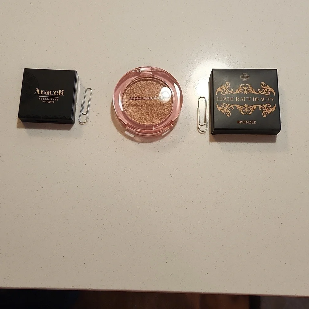 New Makeup Bundle Highlighter Bronzer Eyeshadow Sophia + Mabelle Araceli